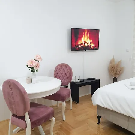 Apartment Boem Pale